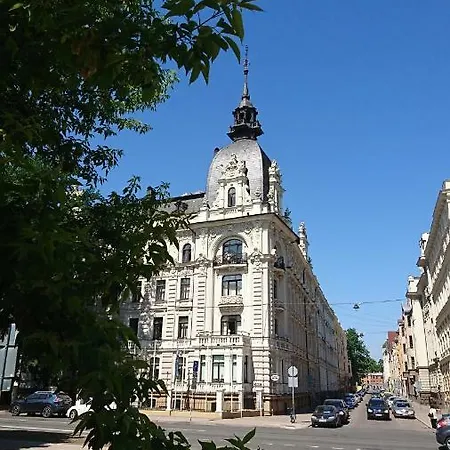 Avesol Apartment